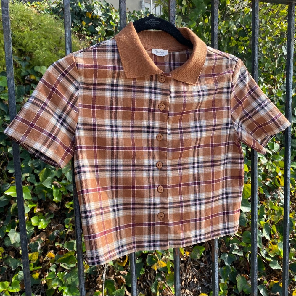 Brandy Melville John Galt Cropped plaid top